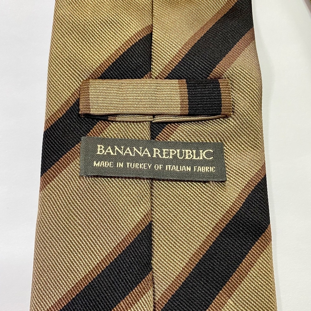 Banana Republic 100% Silk Striped Neck Tie